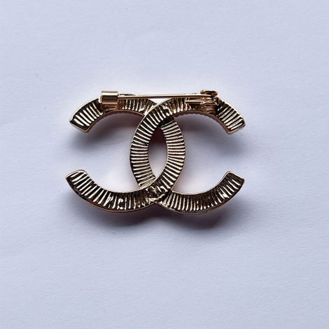 БРОШКА CHANEL